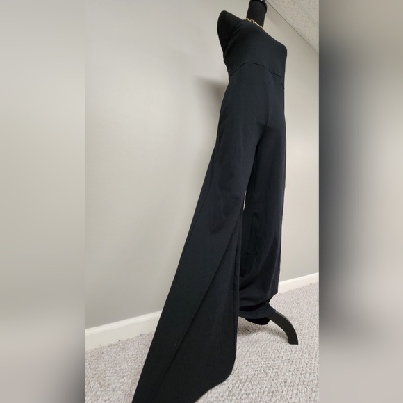 Future Collective Asymmetrical Black Strap One Shoulder Jumpsuit Straight Leg - Picture 3 of 7